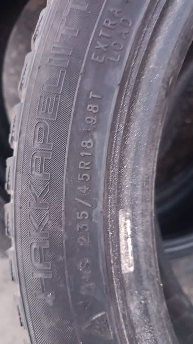Продаётся шины 3 штуки