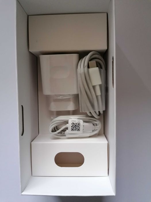 Telefon HUAWEI P30 lite