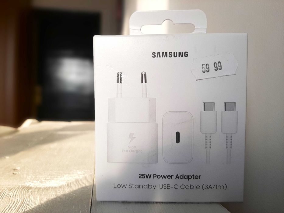 зарядно устройство Samsung с USB-C кабел, 25W, 3A, 1 X USB-C, Бял