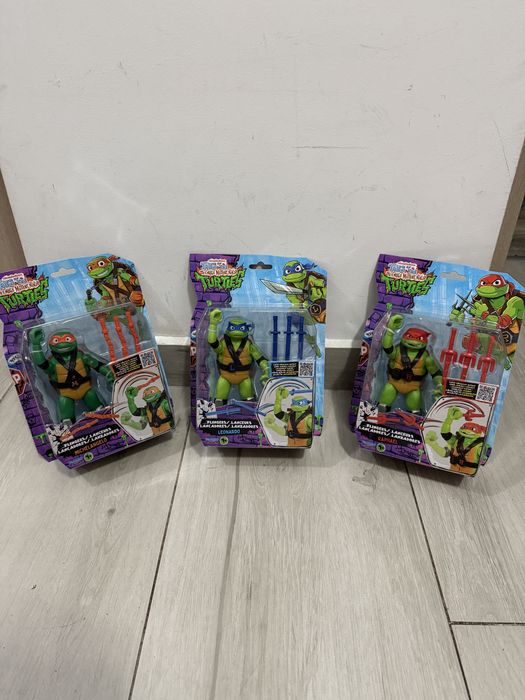 Jucarii figurine testoasele ninja noi, sigilate.