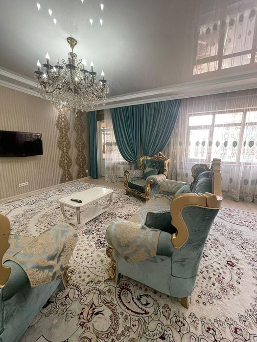 Сдам квартиру по суточно на левом берегу