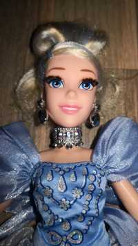 Papusa Disney Style Series Cinderella, gen Barbie