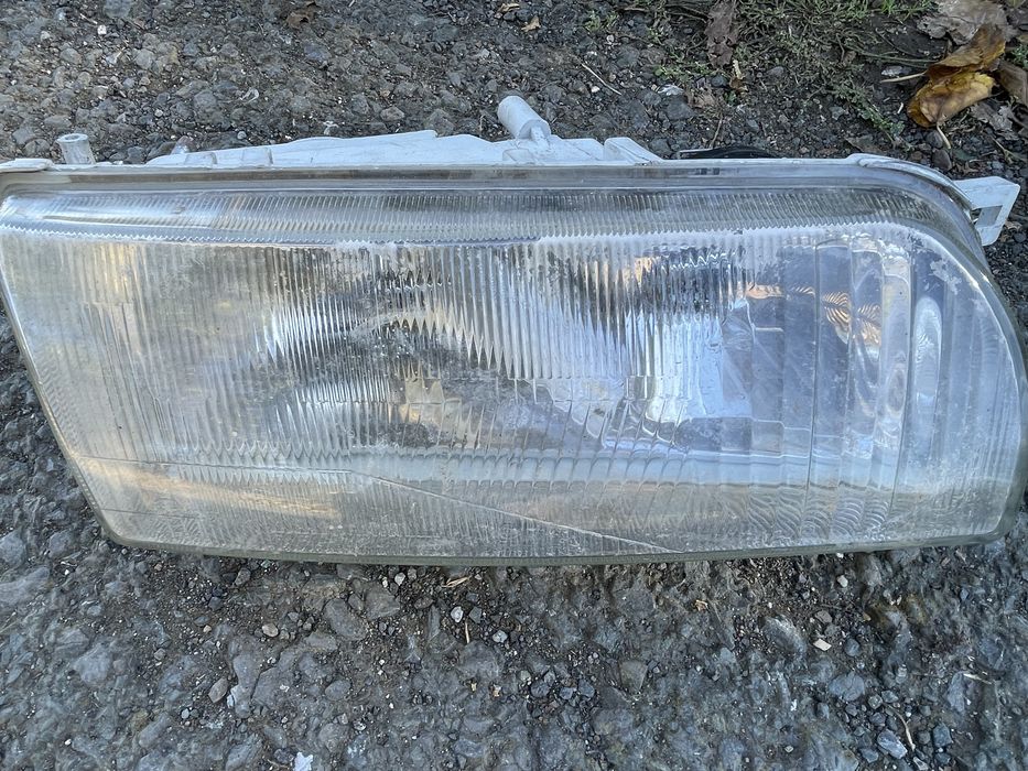 Фар Нисан Примиера 1990-1997