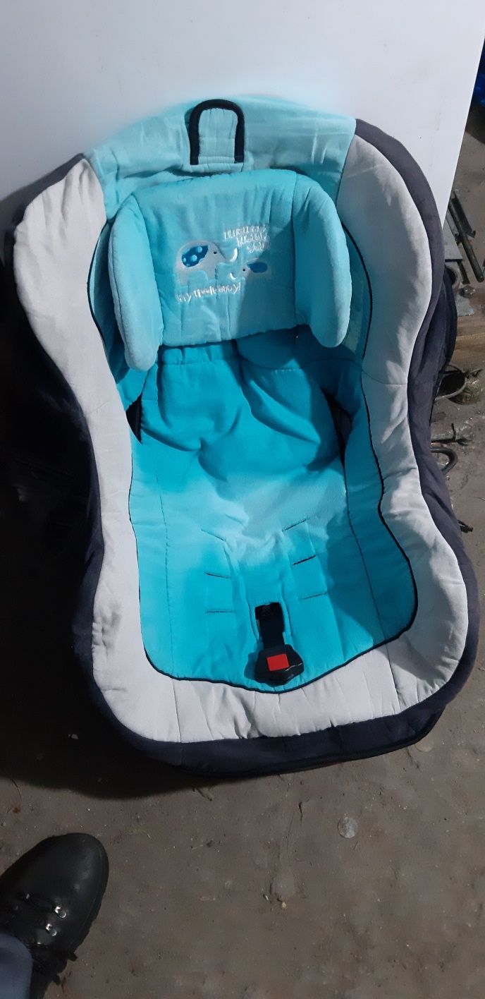 Scaun auto pentru Copii