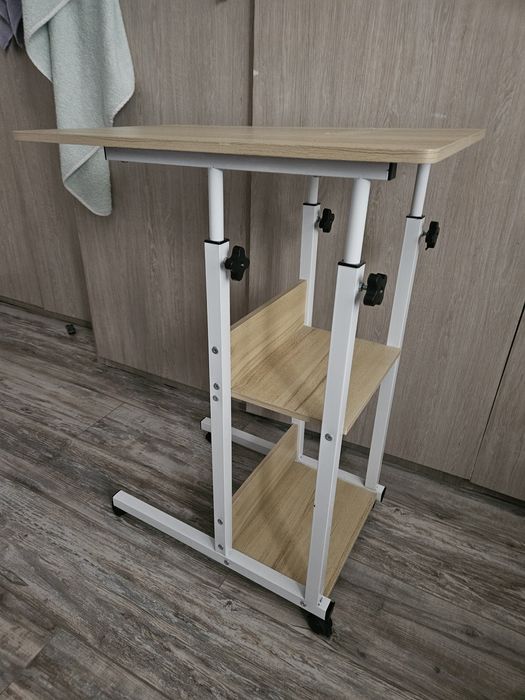 Помощна масичка за лаптоп