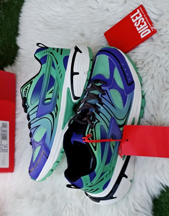 Diesel оригинални дамски сникърси 38 номер