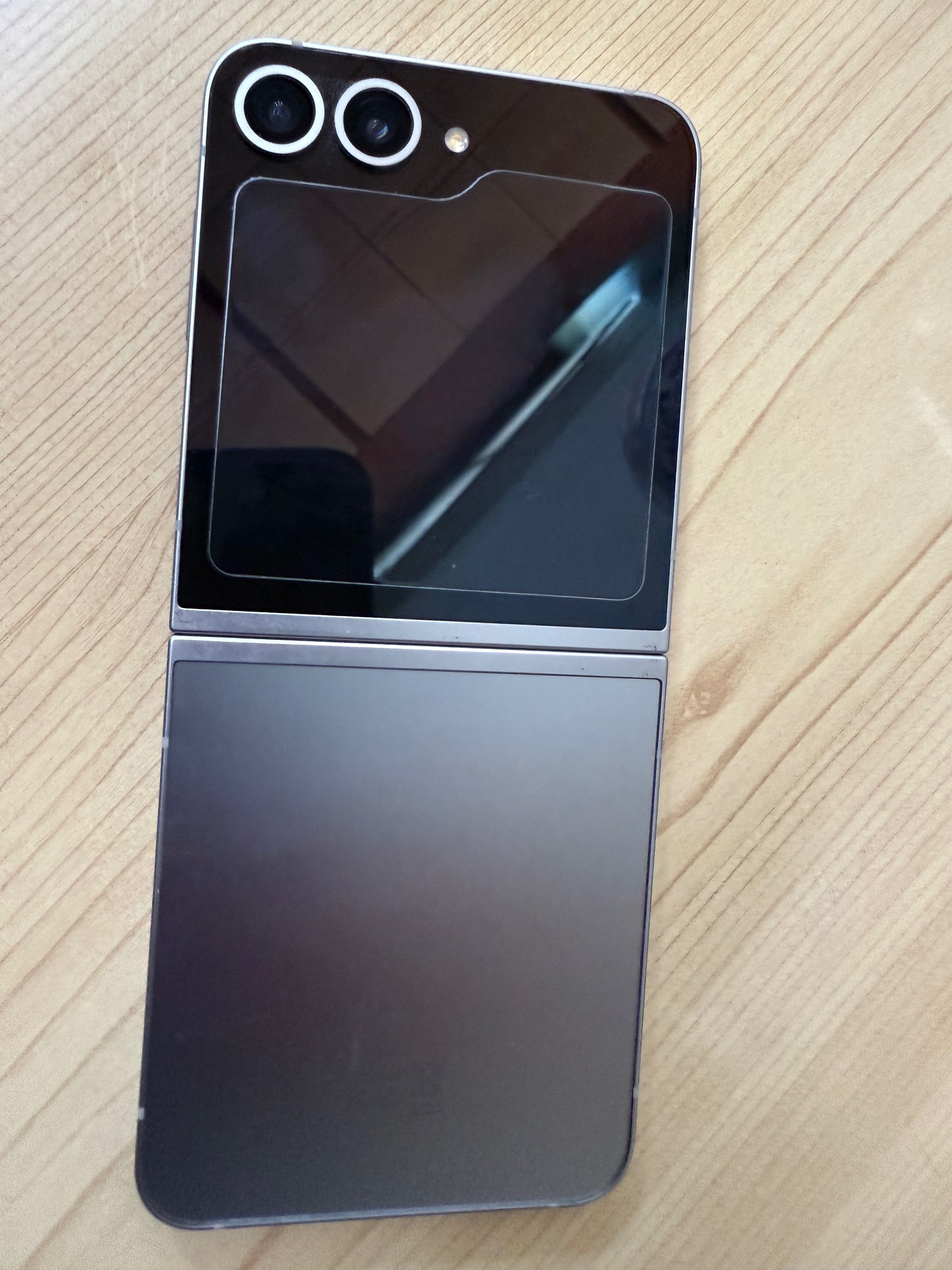 Samsung z flip 6