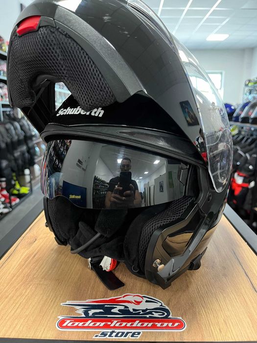 Отваряема мото каска SCHUBERTH C3 ,M 57-58см. очила,разговорно у-во