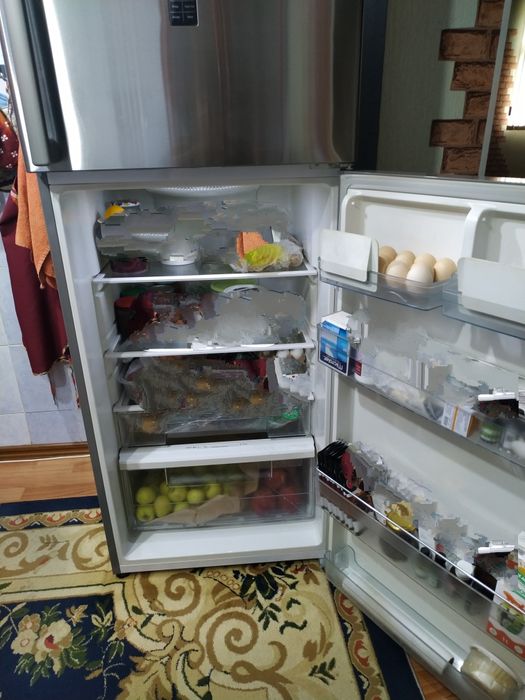 Холодильник Hoffman б/у, без иневый, в отличном состоянии