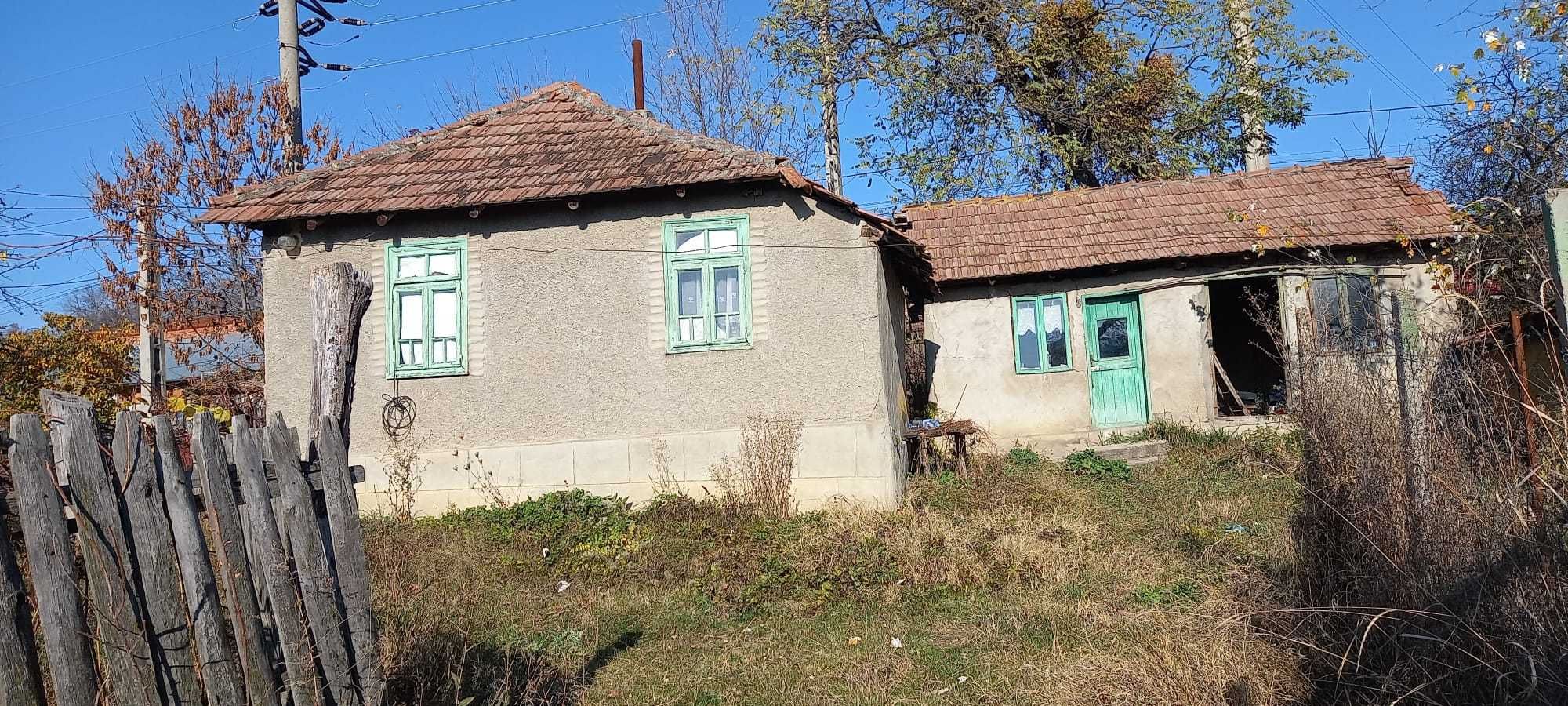 Casa de vânzare în sat Floresti com. Beceni, jud. Buzău
