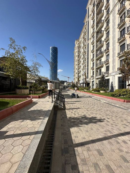 Продаётся КВАРТИРА 2/3/13 на 68м2 ЖК "Uzbegim" ул. Бабура, аэропорт