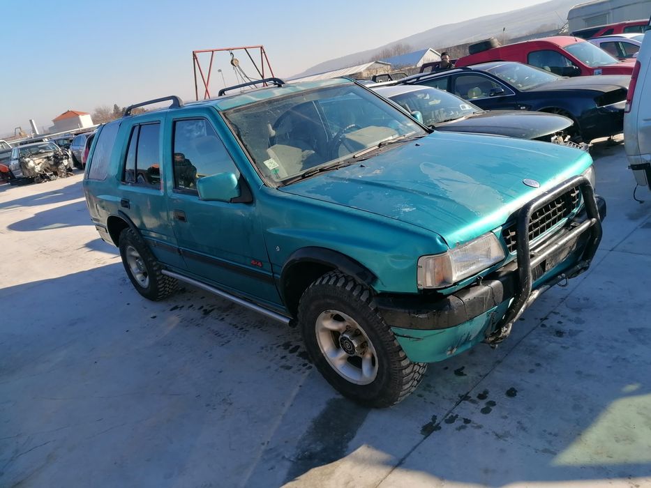 Опел Фронтера А 2.4 i 8V / Opel Frontera 2.4 i 8V НА ЧАСТИ