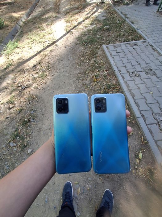 Телифон виво у15