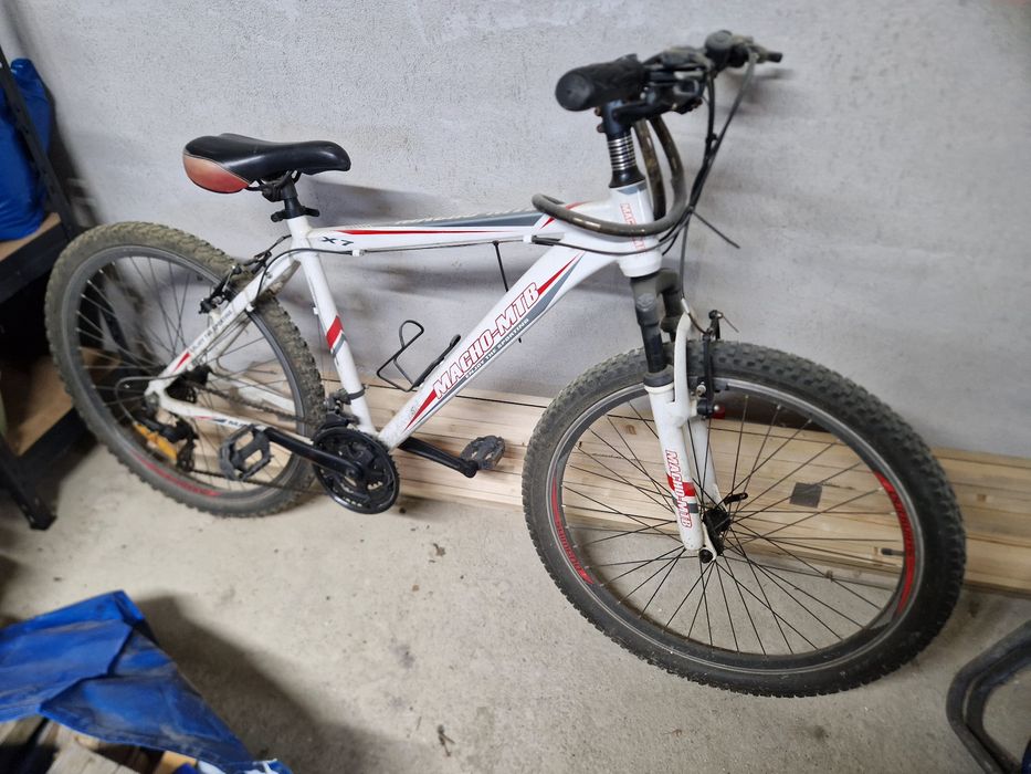 Vand bicicleta ca nouă folosita foarte foarte putin