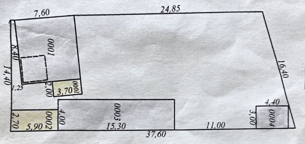 Продаётся  земельный участок  со старым домом.