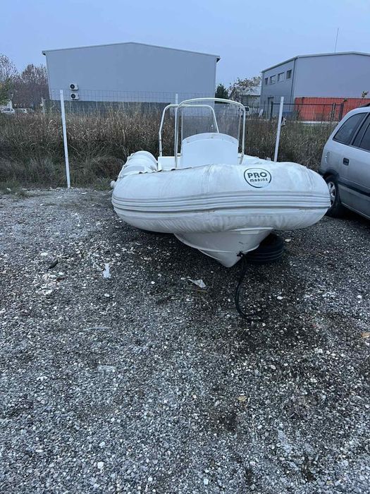 Продавам РИП лодка