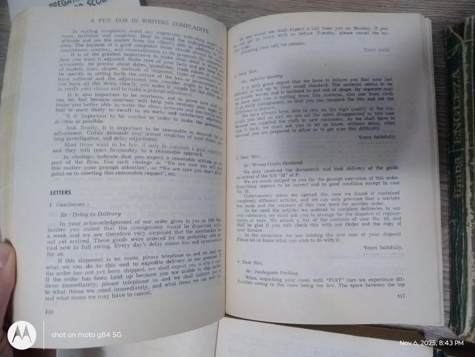 Vând cursuri vechi de limba engleza