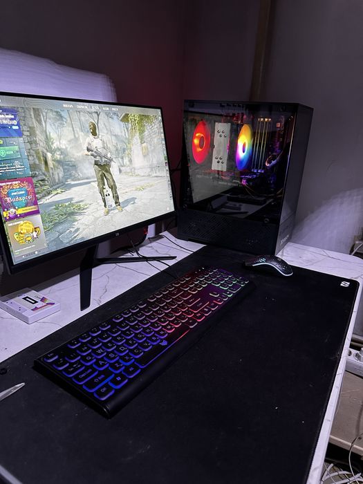 Игровой компьютер , мощный , комплект с мониторм