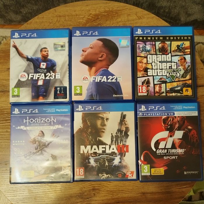 Ps4 в Перфектно състояние 850 GB като нов