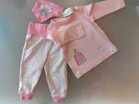 Бебешки Комплект от 3 части /панталонки, лигавник, блузка/. 2-6 месеца