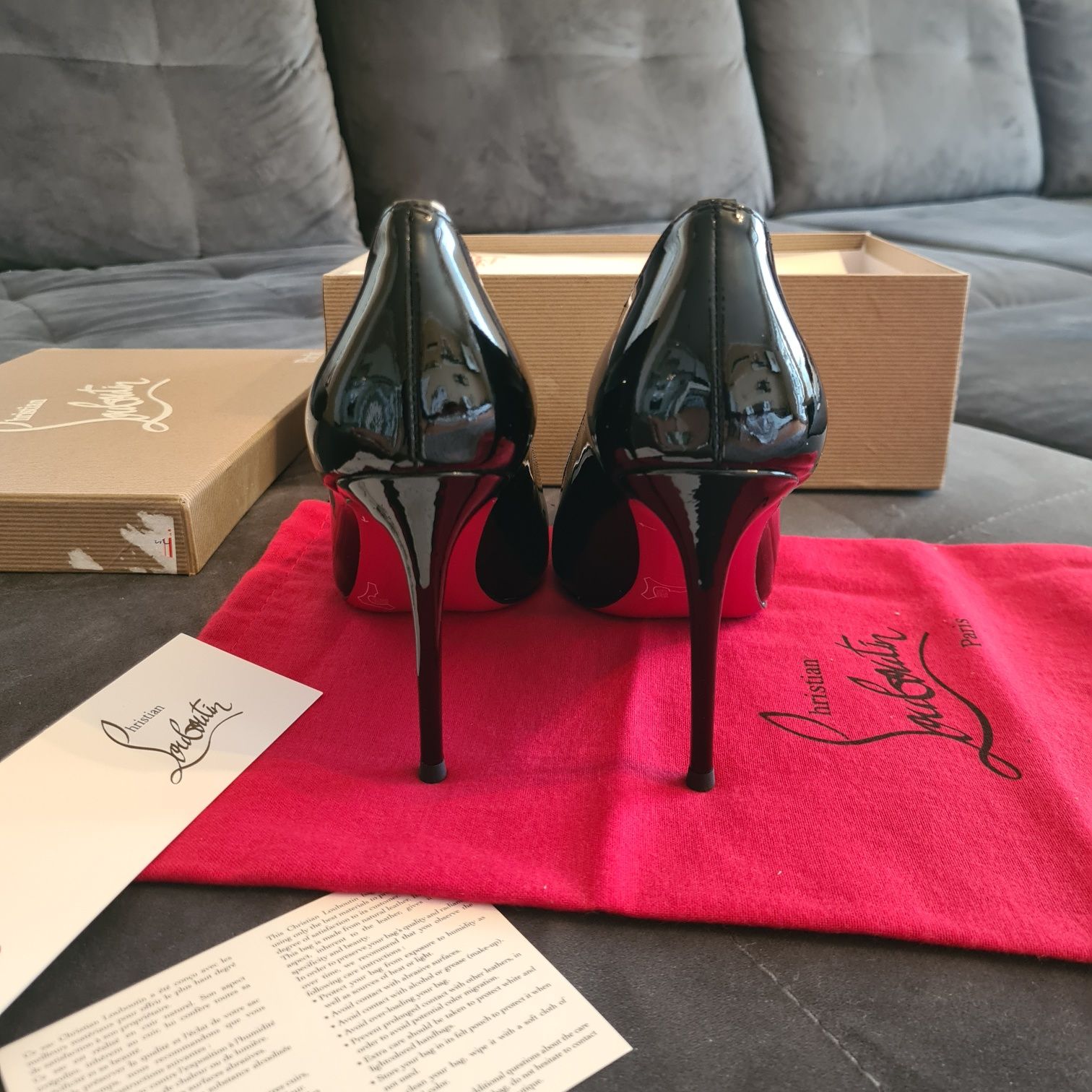 Pantofi Louboutin (Kate 10 cm pumps) - piele naturala, size 38/39