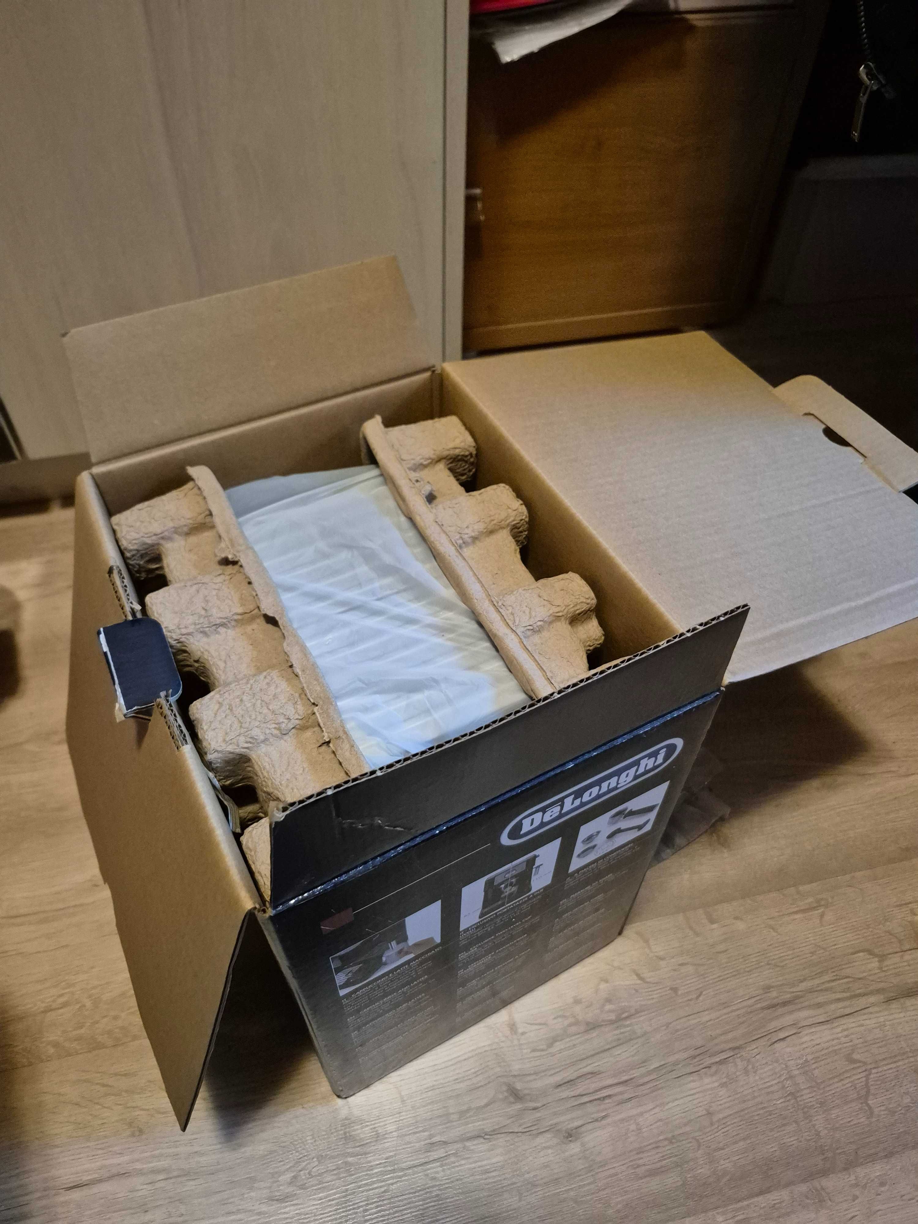 Delonghi Stilosa EC260.BK – еспресо машина
