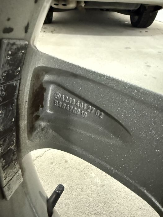 4 оригинални джанти за Мерцедес Ц класа спорт пакет с гуми Дънлоп