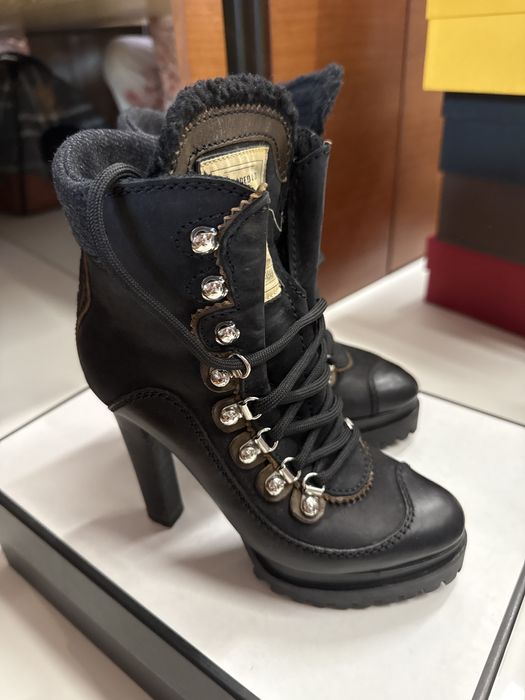 Кожени боти на ток и платформа Dsquared