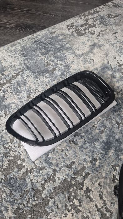 Grile ( nări ) BMW F10