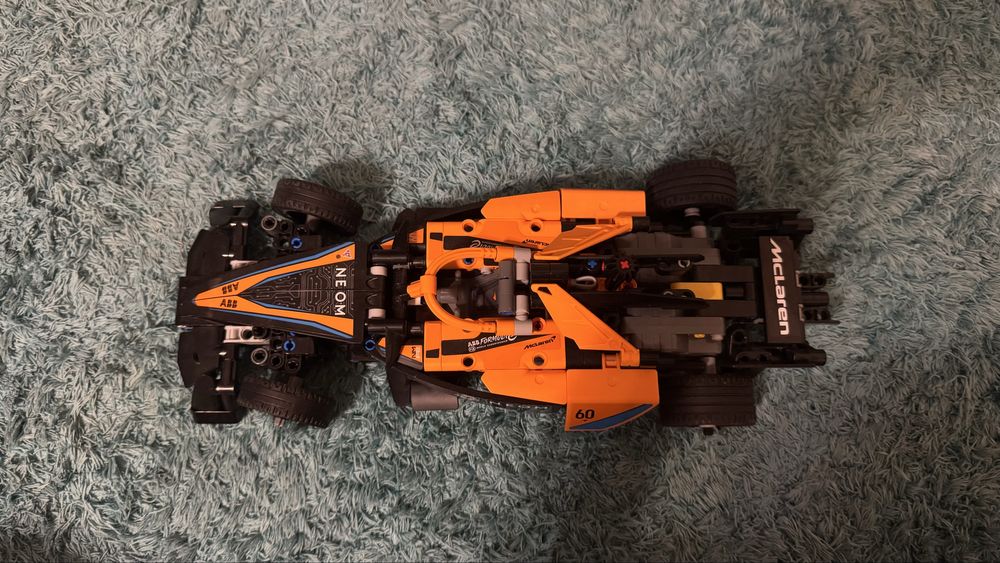 LEGO TECHNIC 42169 Neom McLaren Formula