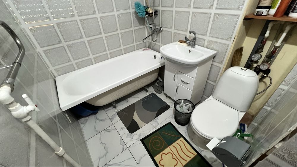 Продам 1-комн квартиру в центре