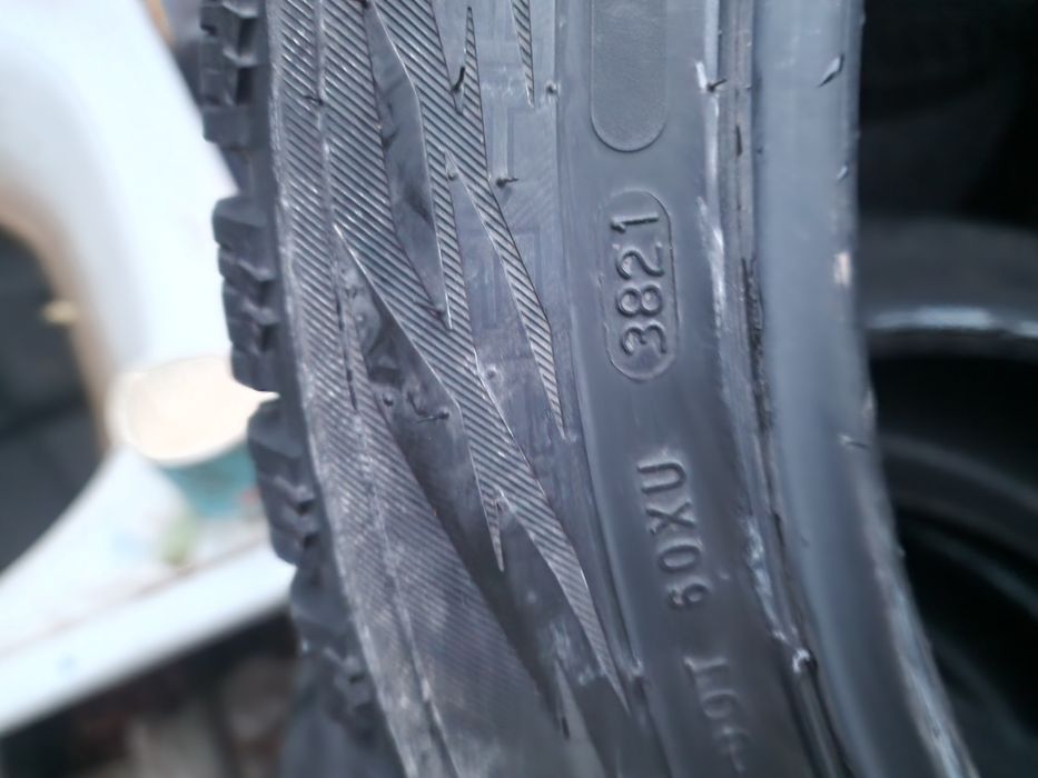 Cauciucuri iarna R20