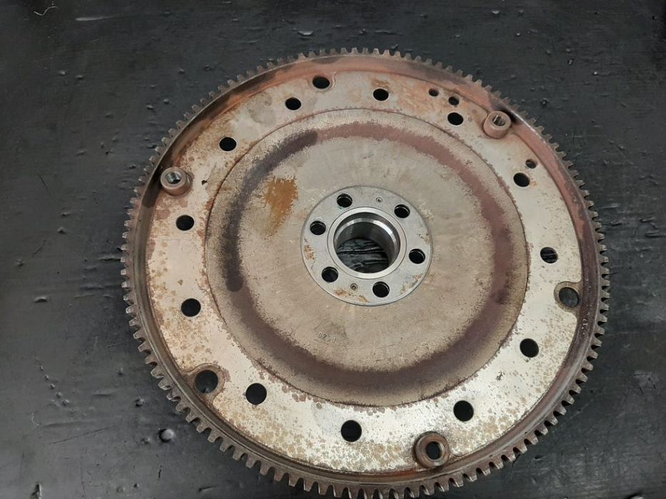 volanta 2.0 tdi cgl audi a4 b8 8k 03g105323s