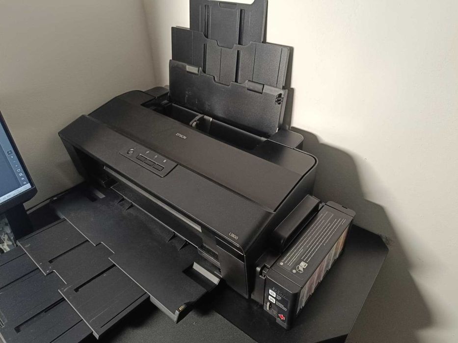 Imprimantă Epson L1800 Stare impecabilă, are 841 printări+cerneluri