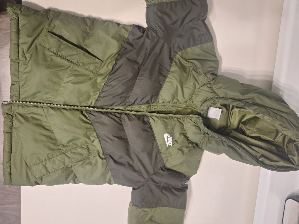 Детско зимно яке Nike 137 - 147 см