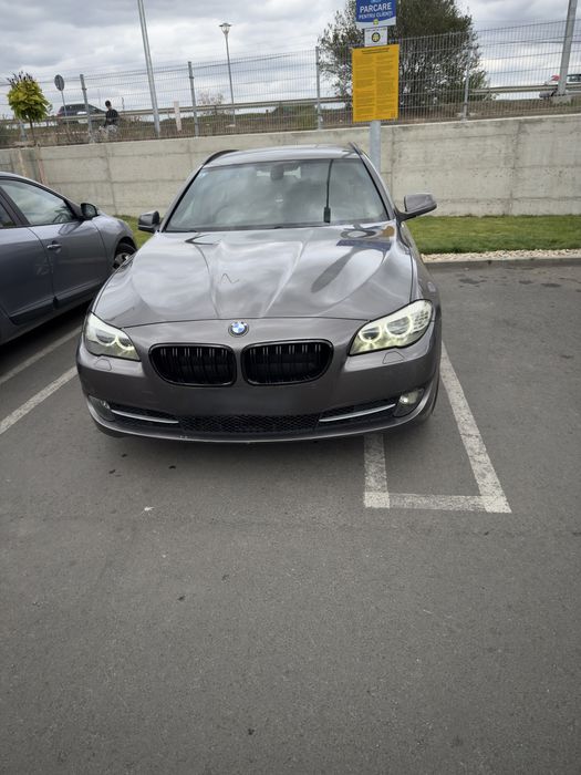 Vand Bmw f10 f11 2.0 D 2012 fiscal la zi si acte la zi
