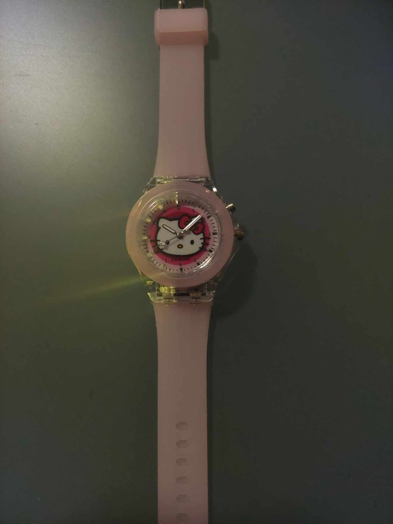 De vânzare ceas led Hello Kitty -nou