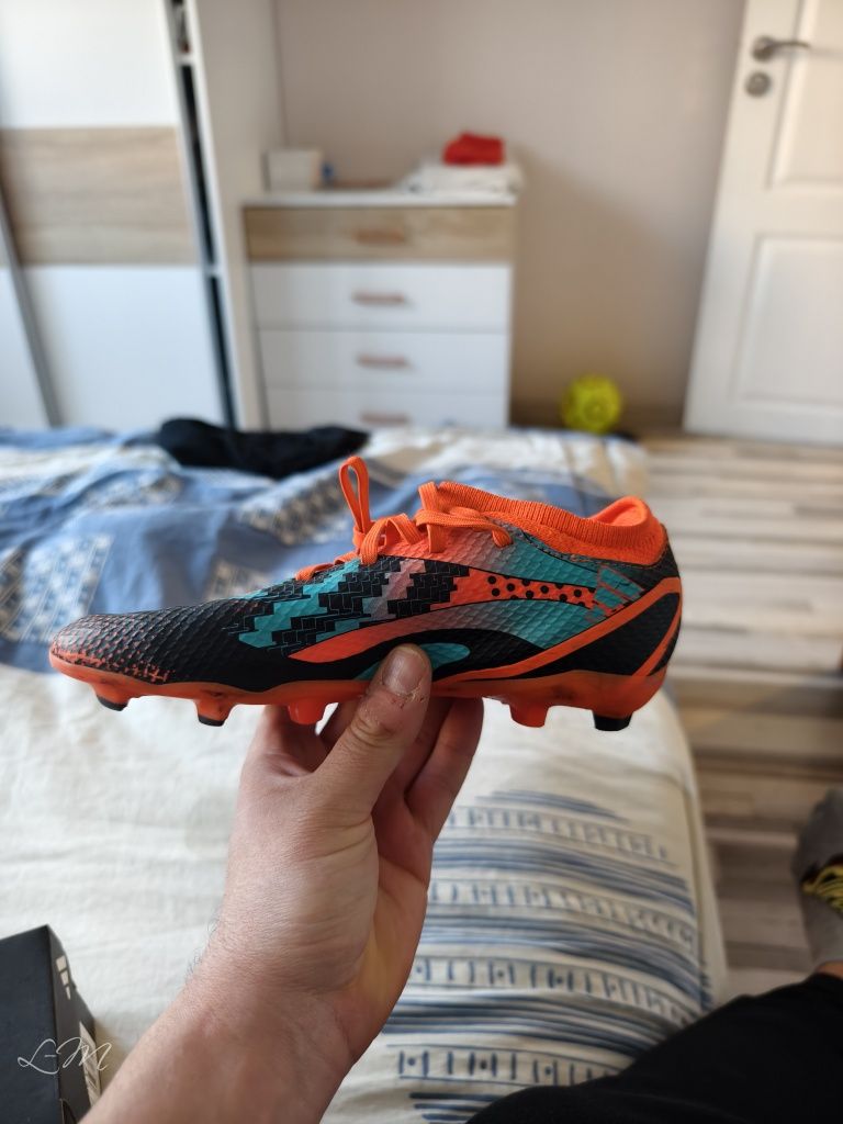 Детски бутонки Adidas Speedportal Messi 36N