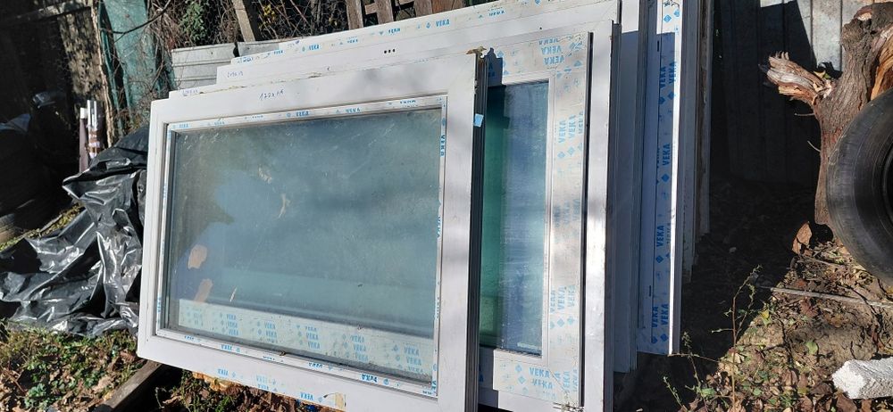 Usi tripan de la veka  in stare foarte buna