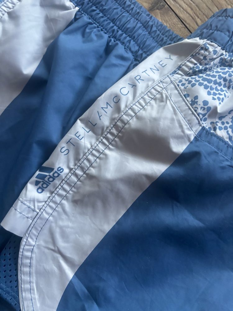 Дамски спортни шорти Adidas by Stella McCartney