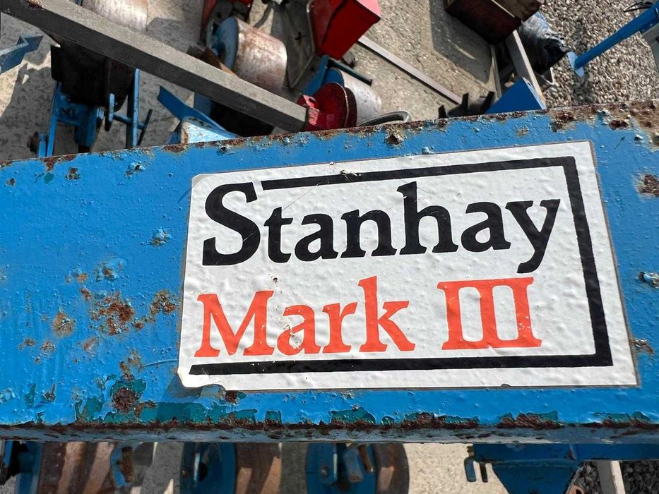 Сеялка за дребни семена (лук, моркови) – 0,8–2 м