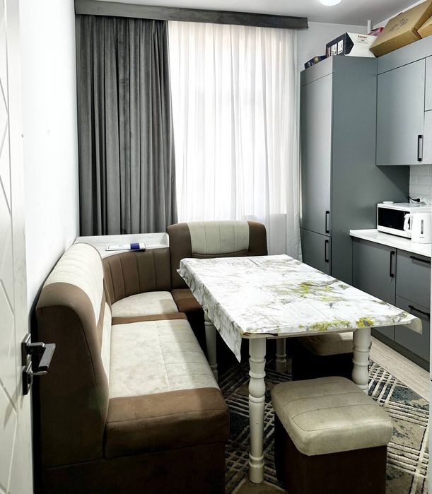 Chilonzor metro yonida