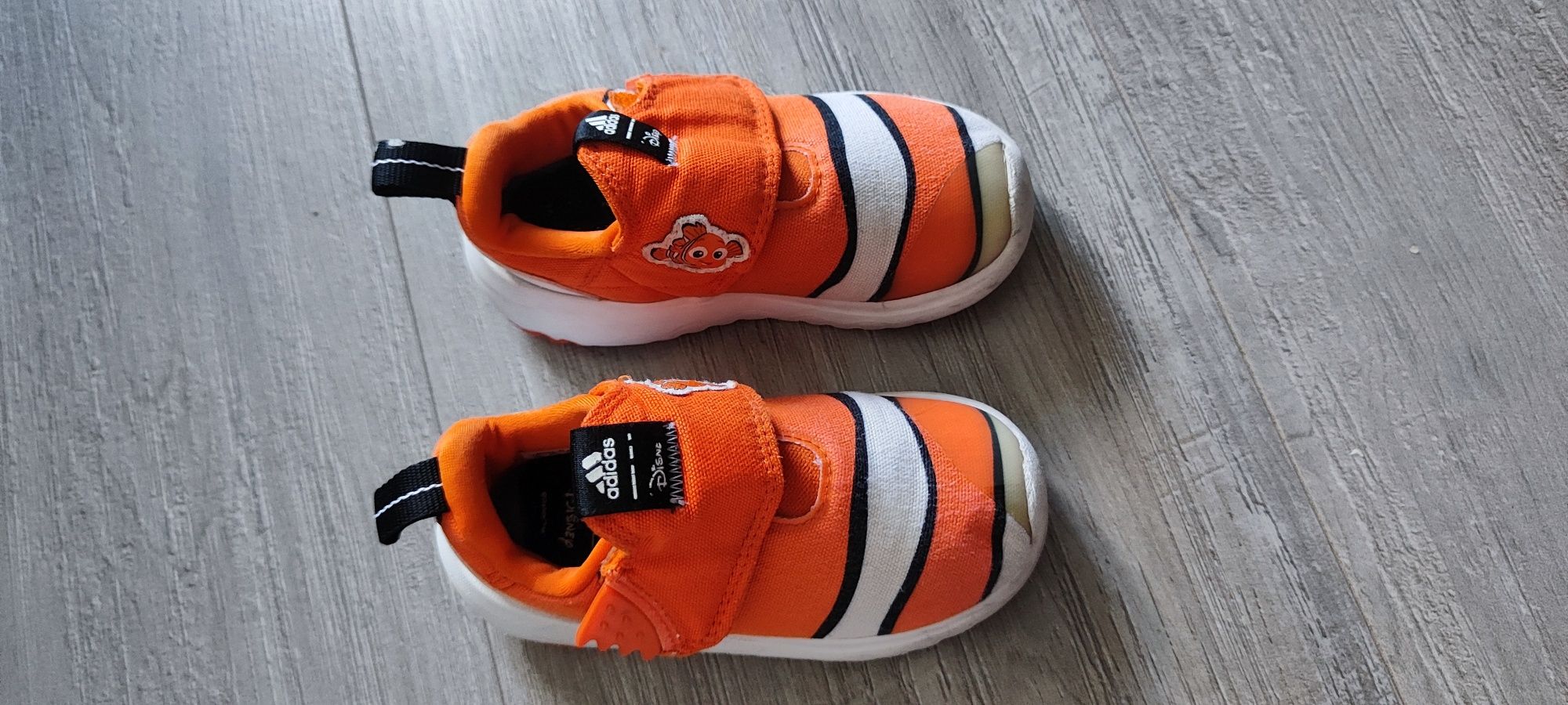Маратонки  Adidas Disney