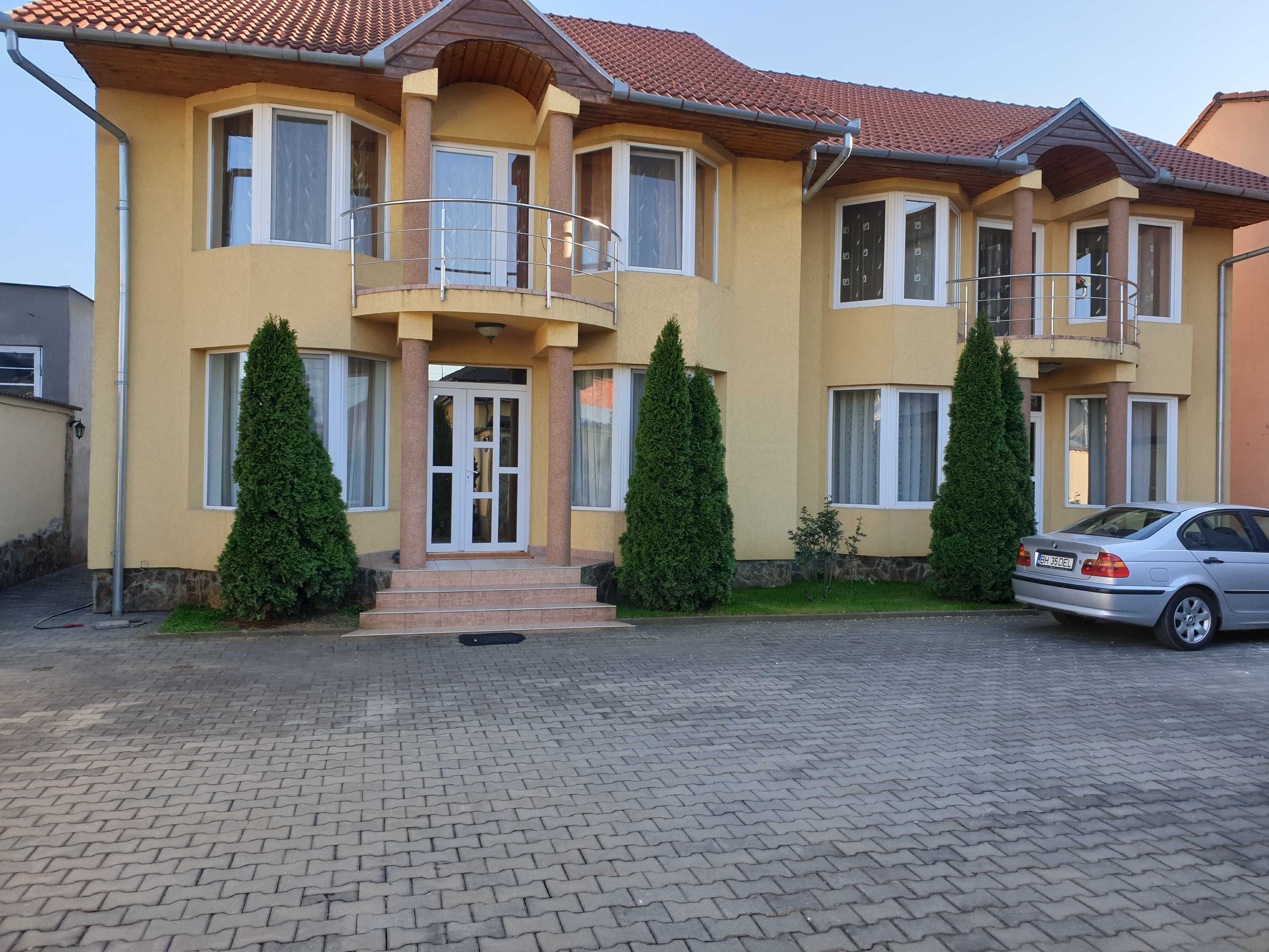 chirie casa oradea