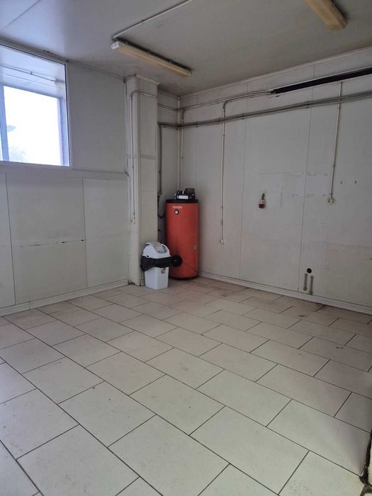 Помещение под наем – 408.42 кв.м.