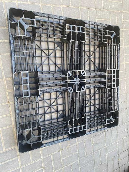 Palet plastic 1100x1100