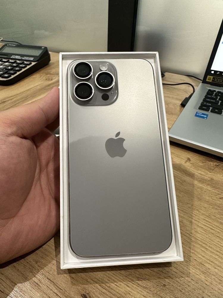 iPhone 15 pro max 256gb holati zor
