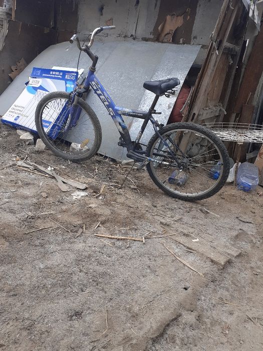 Срочно продаётся велосипед  STELS  .