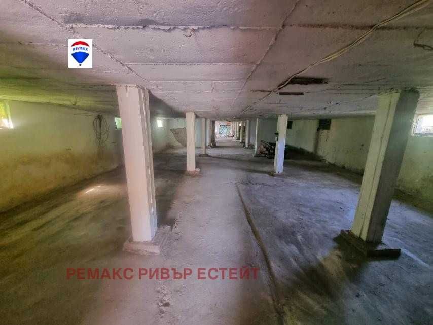 Бизнес имот под наем местност Караач, гр. Русе