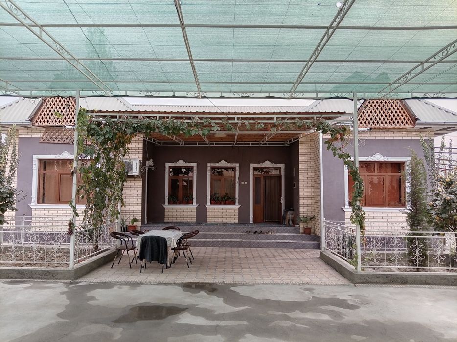 Беш болада жойлашган ховли уй сотилади